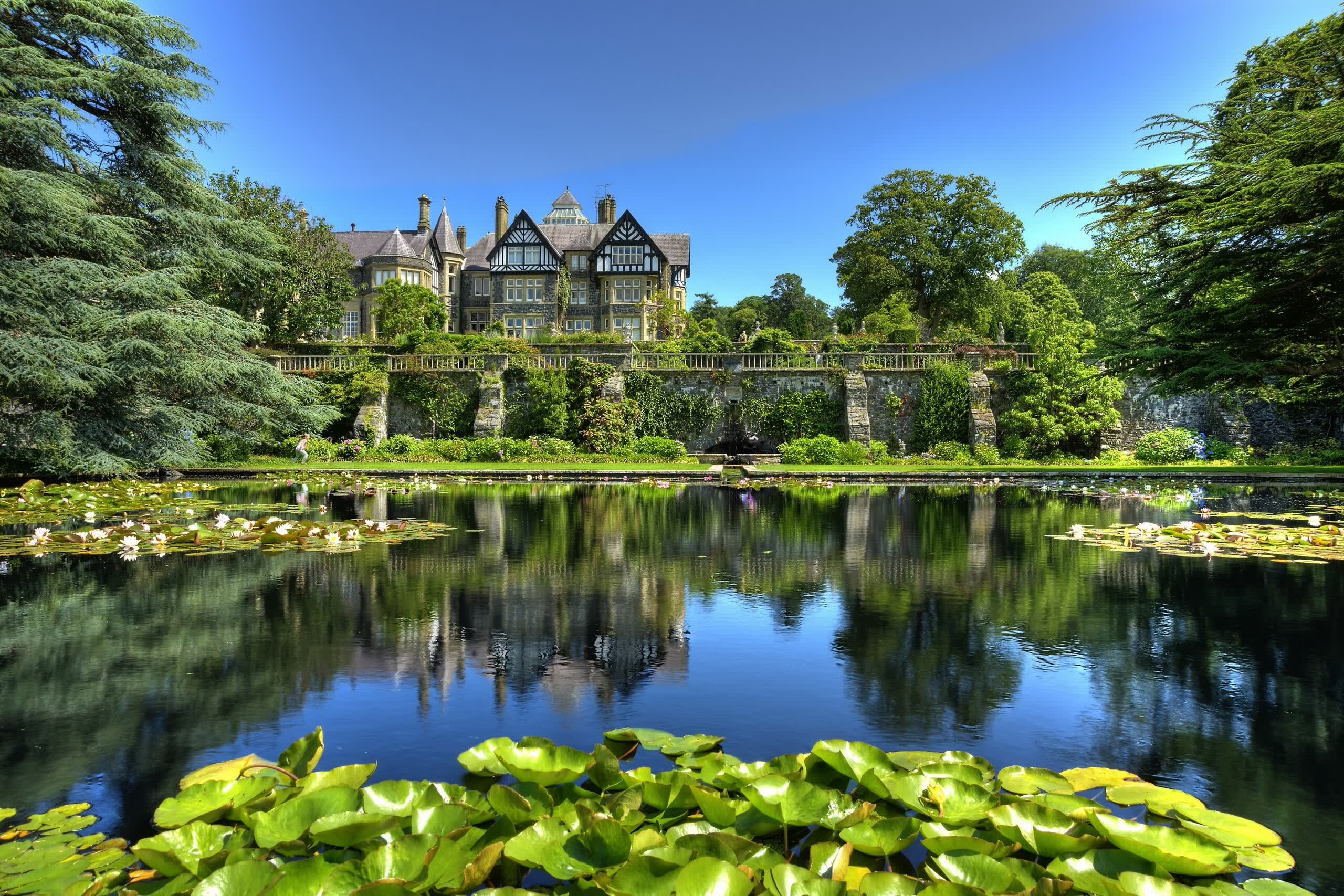 世界登山青年导师国际交流营成果手册发行，国际登山联合会